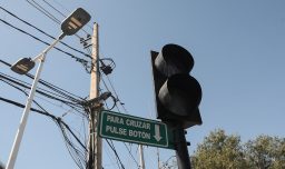 Enel anuncia cortes programados de luz en cuatro comunas de la Región Metropolitana para este viernes