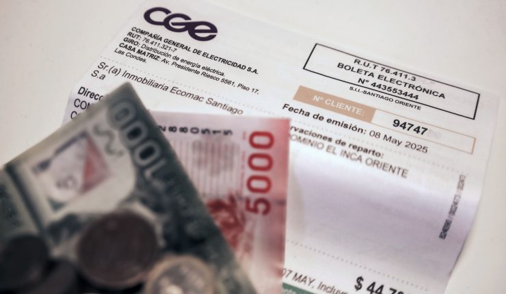 Error en cuentas de luz detectado por Comisión Nacional de Energía