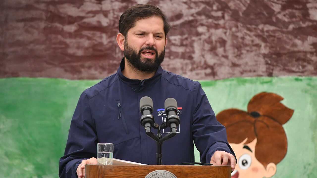 Encuesta CEP: Situación económica del país llega a su mejor percepción desde que inició gobierno de Gabriel Boric