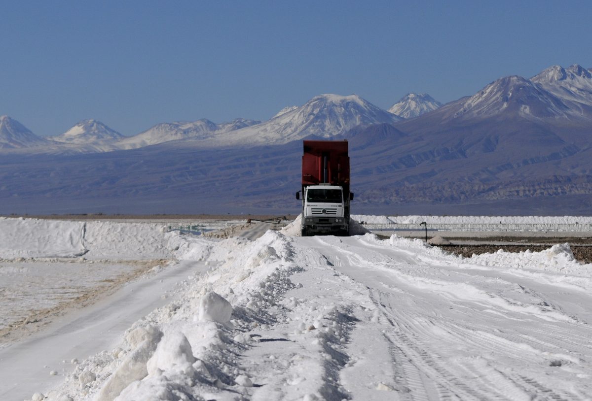 #AgendaEconómica | [Programa completo] Experto analiza el panorama del litio: “Chile debe cumplir el rol de producir más, pero de manera consciente”