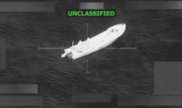 Ejército estadounidense atacó dos barcos acusando narcotráfico: Seis personas murieron