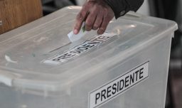 Habrá locales en más de 60 países: ¿Cómo funcionará el voto en el extranjero para esta elección presidencial?