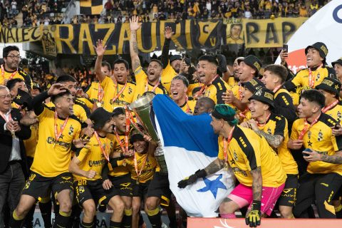 Coquimbo Unido logra su primera estrella tras vencer a Unión Calera y se consagra campeón del fútbol chileno
