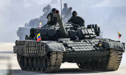 Cómo se compara el envejecido ejército venezolano de la era soviética con las fuerzas estadounidenses en el Caribe