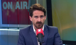 Gonzalo Winter acusa al Gobierno de “secuestrar” la reconstrucción dentro de una “mega reforma tributaria”