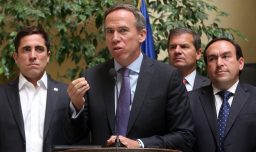 Diputados UDI ofician a Contraloría y piden iniciar auditoría por más de 3.600 funcionarios de Gobierno que siguen en teletrabajo