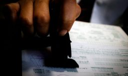 Colmed llama a ampliar responsabilidades por licencias falsas: “No solo se debe perseguir a quienes la venden”, sino también “a quienes las buscan”