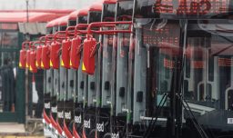 ¿Está el tuyo? Revelan el ranking de las micros más usadas en Santiago este 2025