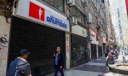 Multas por incumplir feriados irrenunciables de Navidad y Año Nuevo pueden superar $1.3 millones por trabajador