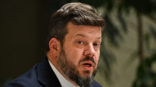 Johannes Kaiser critica al PC por llamado a movilización: "No me sorprende que estén planteándose en una postura antidemocrática"