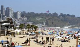 Embajada de Argentina en Chile alerta a turistas por robos durante la temporada de verano