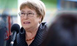 Expresidenta Michelle Bachelet tras votar: “Lo importante es buscar acuerdos que vayan en beneficio de todas y todos”