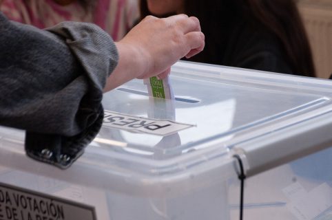 Servel estima que primeros resultados de la segunda vuelta presidencial se conocerán pasadas las 19:00 horas