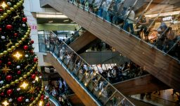 Compras navideñas: Sernac recuerda derechos de los consumidores y derecho a la garantía legal