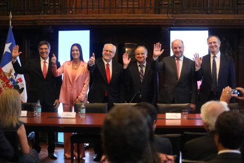 Voces dispares por sociedad Codelco SQM: “Había alternativas superiores para el país”