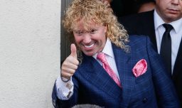 "Todos saben que no soy comunista": Leonardo Farkas desliza su preferencia presidencial tras votar en segunda vuelta