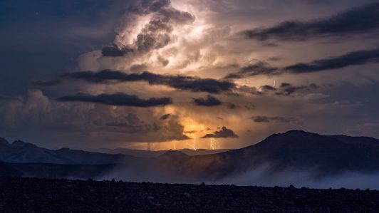 Emiten aviso por posibles tormentas eléctricas en zonas de La Araucanía y Los Ríos: ¿Cuándo será el fenómeno?
