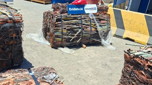 Incautan 600 kilos de cobre que iban a Corea del Sur: Eran cables robados