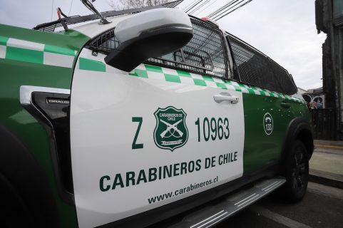 Ordenan arraigo nacional para cuatro carabineros acusados de apremios ilegítimos contra persona en Valparaíso