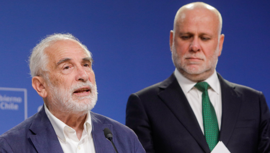 Elizalde descarta base legal para una acusación constitucional contra Montes por expropiación en megatoma de San Antonio