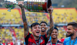 "Con enanos y travestis": La fiesta del Flamengo que desató polémica y sitúa a Erick Pulgar como organizador