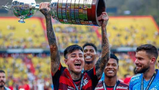 "Con enanos y travestis": La fiesta del Flamengo que desató polémica y sitúa a Erick Pulgar como organizador