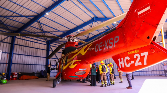 Presentan el nuevo helicóptero HC-27: Reforzará el combate a incendios forestales en la Región de O'Higgins