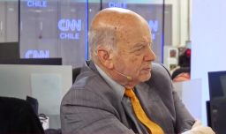 Insulza califica de “torpeza” las críticas de Alessandri a Bachelet y afirma que “hablar mal de una expresidenta es de mal gusto”