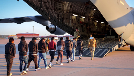 "Incentivo a la autodeportación": Esto ofrece EE.UU. a sus inmigrantes ilegales para que salgan del país antes de 2026