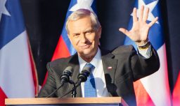 Fitch Ratings advierte sobre el "desafiante" control de la deuda pública en el gobierno entrante de José Antonio Kast