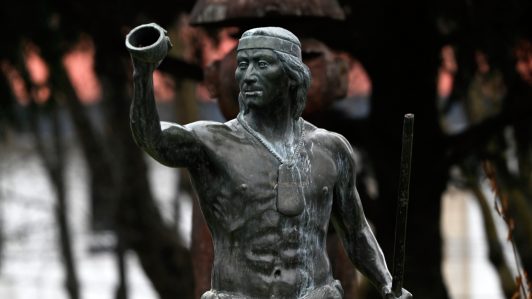 Gobierno chileno propone ley para reconocer y reparar a víctimas de la violencia en la zona sur