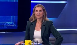 "Es un acto de justicia": Escobar destaca elección de Gloria Chevesic como primera mujer en presidir la Corte Suprema