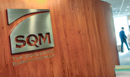 SQM se impone en última instancia en Emiratos Árabes y cierra disputa por US$ 20 millones con herederos de socio local