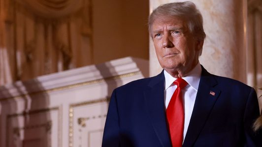 Trump promete "represalia muy seria" tras ataque fatal del ISIS que mató a dos soldados de EE.UU. en Siria