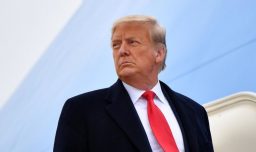 Trump afirma que Venezuela le quitó derechos petroleros a EE.UU. y los quiere de vuelta