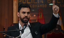 Detienen a exministro boliviano en un aeropuerto cuando intentaba viajar a Chile