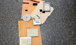 ¿Qué contienen los archivos de Epstein publicados por el Departamento de Justicia?