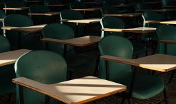 "El otro gremio vive en el pasado": Nuevo espacio de docentes se constituye y marca diferencias con el Colegio de Profesores