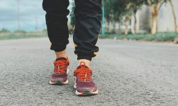 Experta explica: ¿Cuáles son los beneficios de contar pasos?