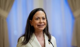 Machado afirma que el Gobierno de Delcy Rodríguez en Venezuela es “absolutamente temporal”