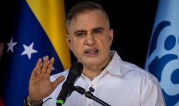 Fiscal general de Venezuela habla de un "secuestro" de Maduro y asegura que hay "victimas inocentes"