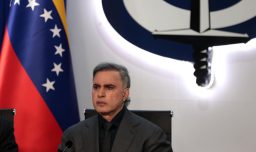 Venezuela asegura que entre "100 y 120 venezolanos" murieron en ataque de Estados Unidos