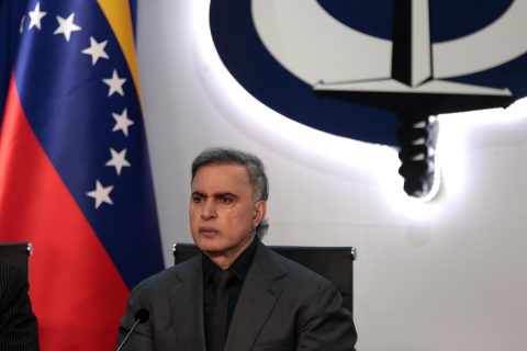 Venezuela asegura que entre "100 y 120 venezolanos" murieron en ataque de Estados Unidos