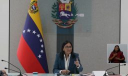 Delcy Rodríguez afirma que Venezuela tiene derecho a mantener relaciones con China, Rusia, Cuba, Irán y “con Estados Unidos también”