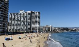 Arriendos de verano: ¿En qué fijarse para no caer en estafas?