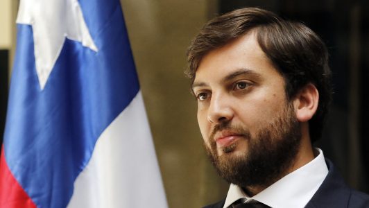 Soto tras negativa de Perú al corredor humanitario: “Podría significar un fracaso de un compromiso de la campaña de Kast”