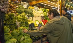 IPC cae en diciembre: Inflación anual llegó a su nivel más bajo en cinco años