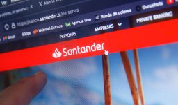CMF aplica multa de casi $100 millones a Banco Santander por entregar información incorrecta