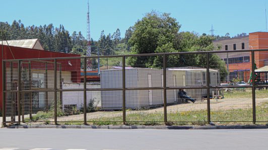 Incendios forestales: Gendarmería informa que cárcel de Concepción está "fuera de la zona de riesgo" por ahora