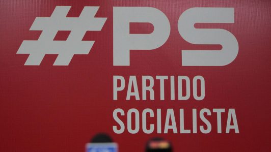 Partido Socialista suspende participación en alianza oficialista tras críticas del PC y FA por Ley Naín Retamal